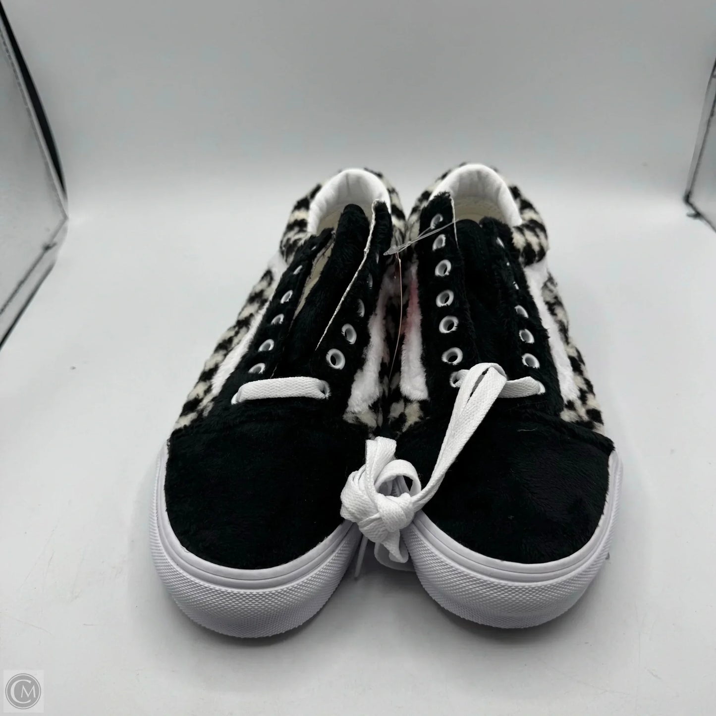 Shoes Sneakers By Vans In Checkered Pattern, Size: 8
