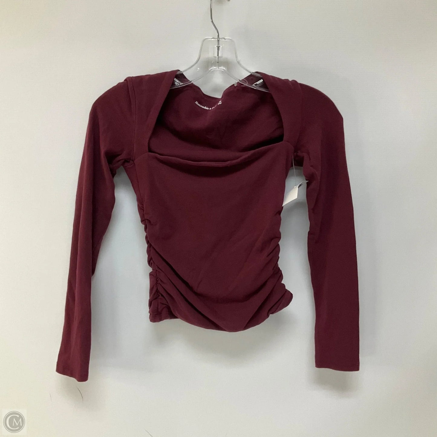 Top Long Sleeve By Abercrombie And Fitch In Red, Size: Xs