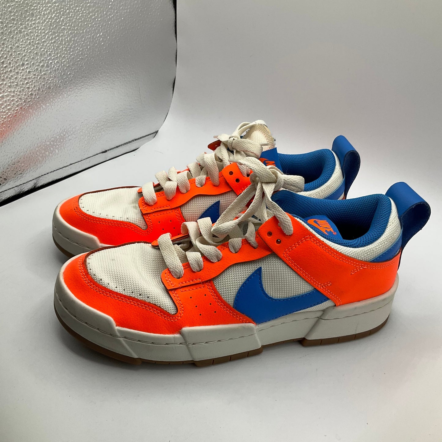 Shoes Sneakers By Nike In Blue & Orange, Size: 9.5