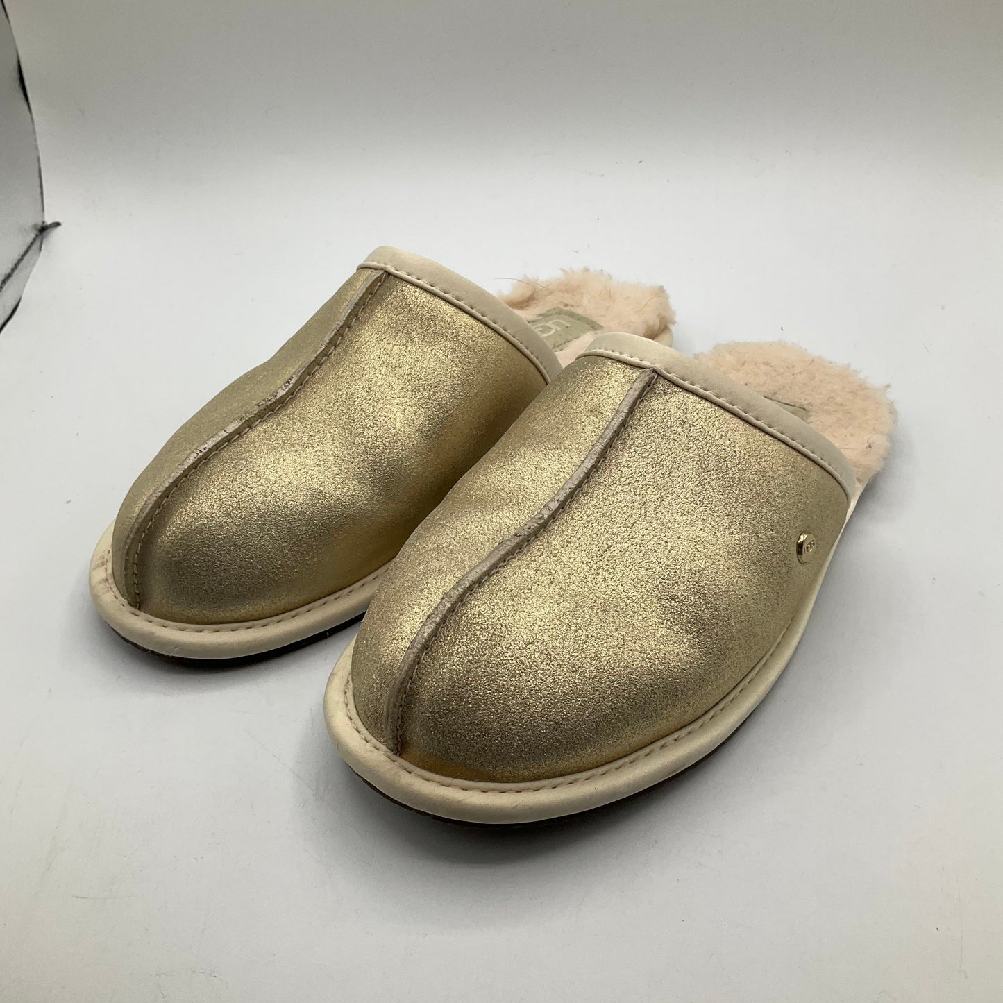 Slippers By Ugg In Gold