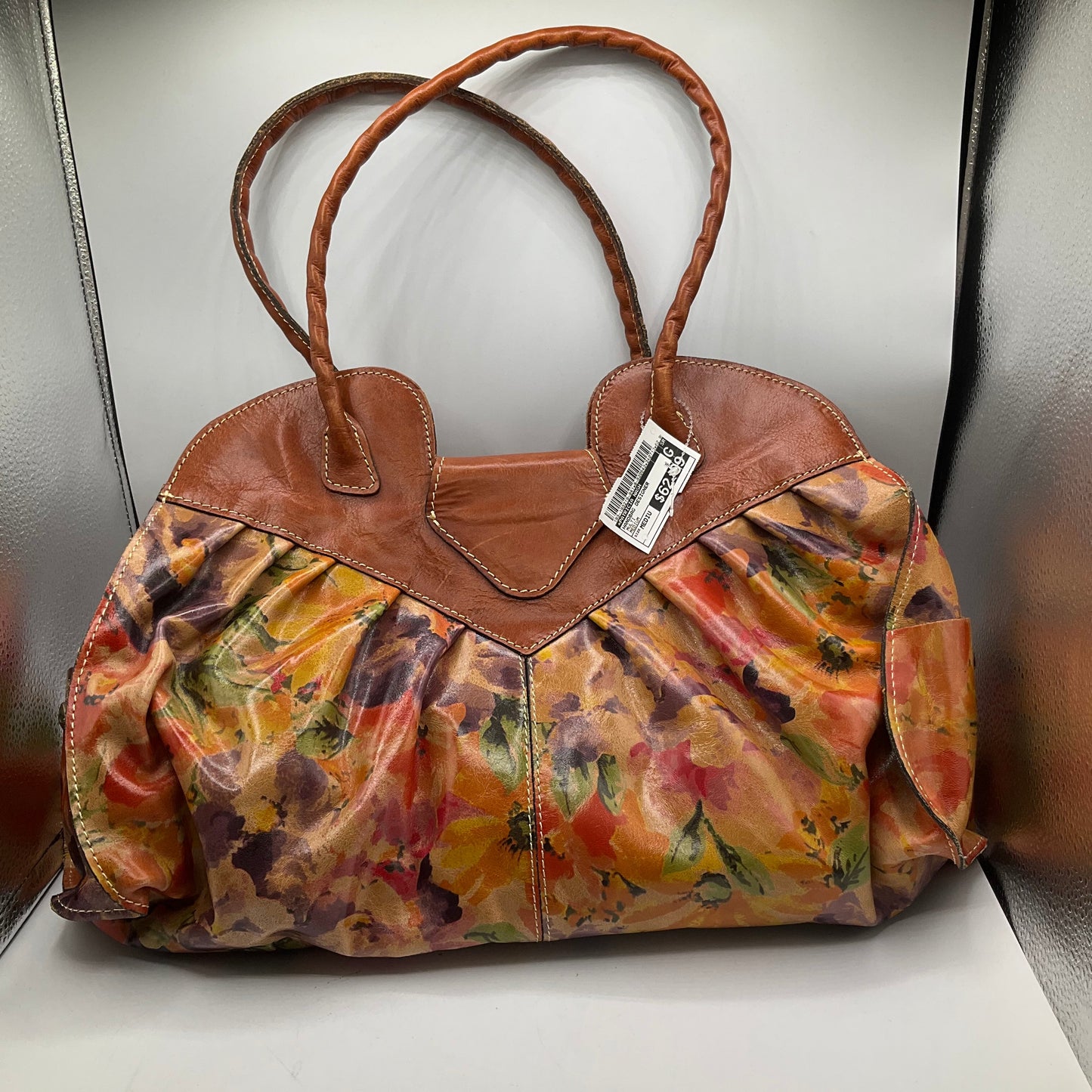 Handbag Designer Patricia Nash, Size Medium