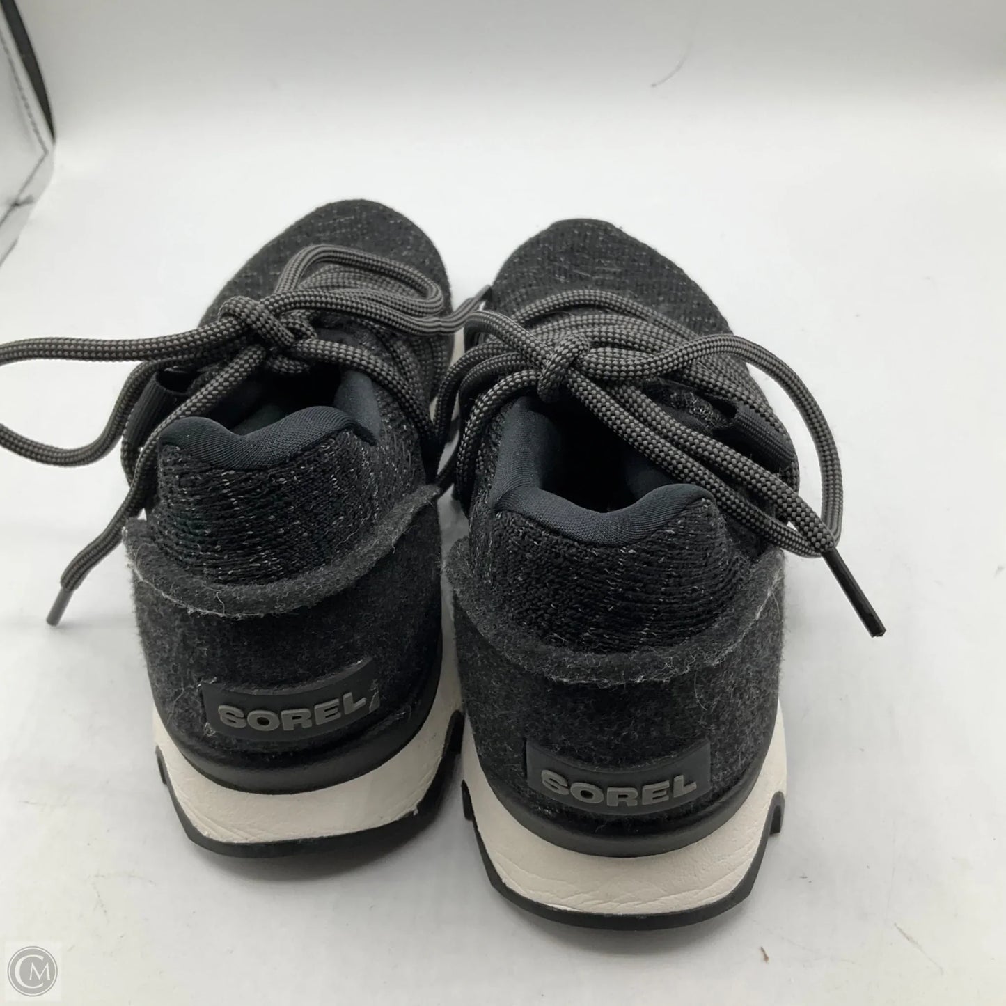 Shoes Sneakers By Sorel In Black, Size: 6.5