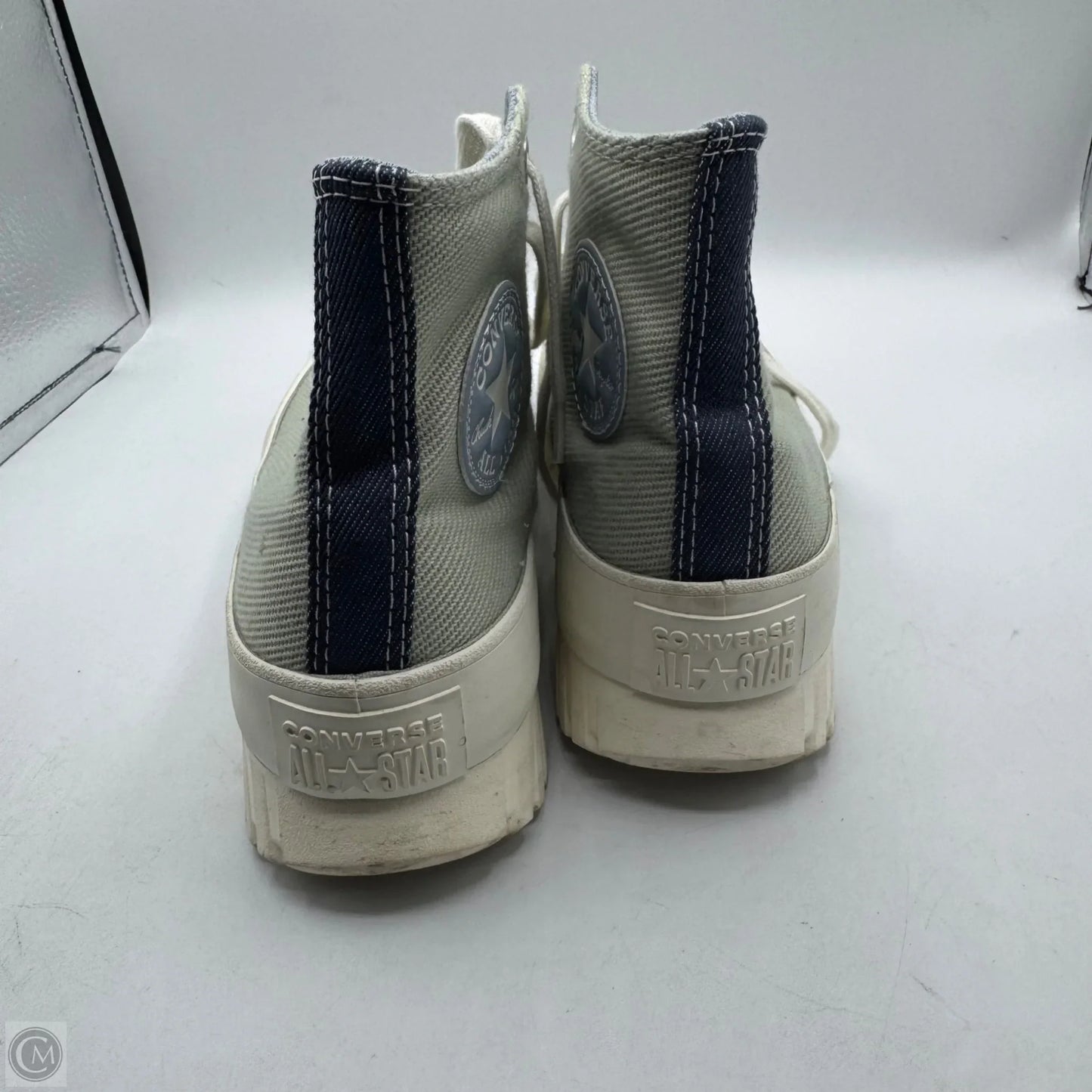 Shoes Sneakers By Converse In Green, Size: 6.5