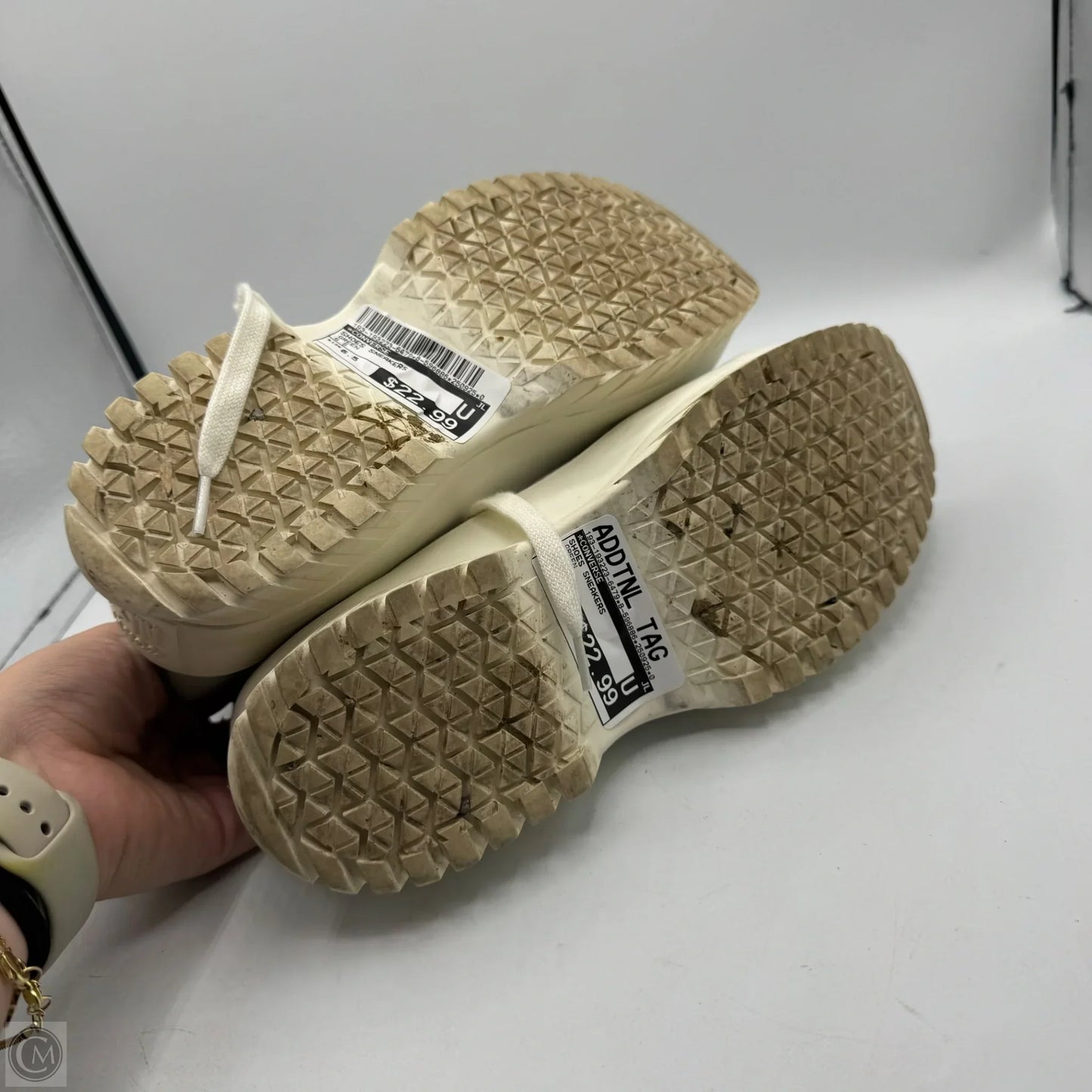 Shoes Sneakers By Converse In Green, Size: 6.5