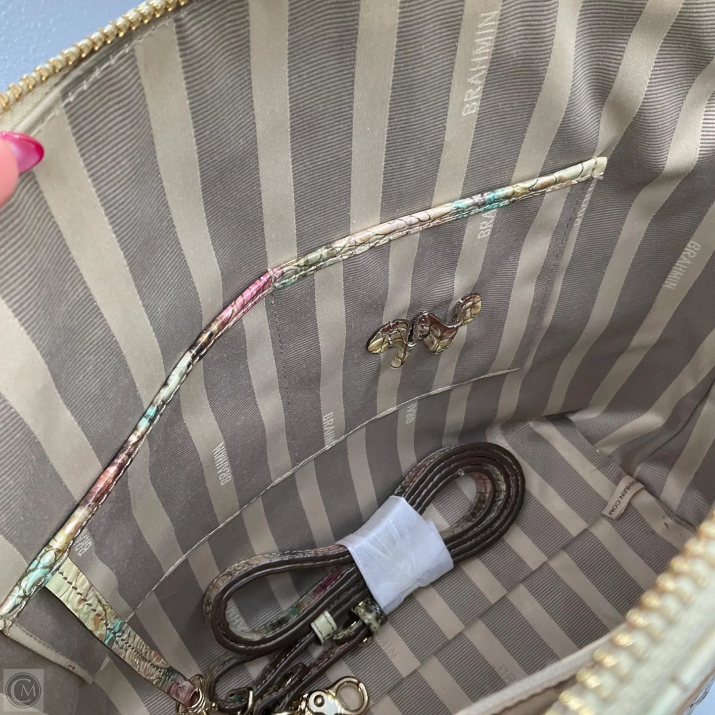 Handbag Designer By Brahmin, Size: Medium