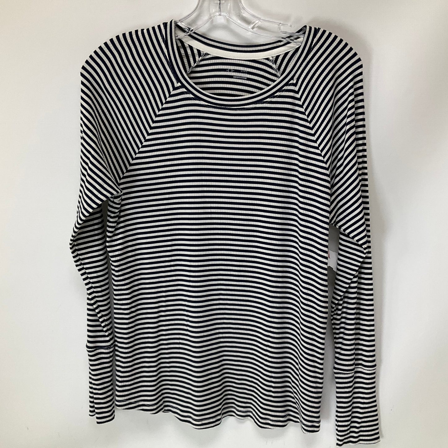 Top Long Sleeve By Aerie In Striped Pattern, Size: M