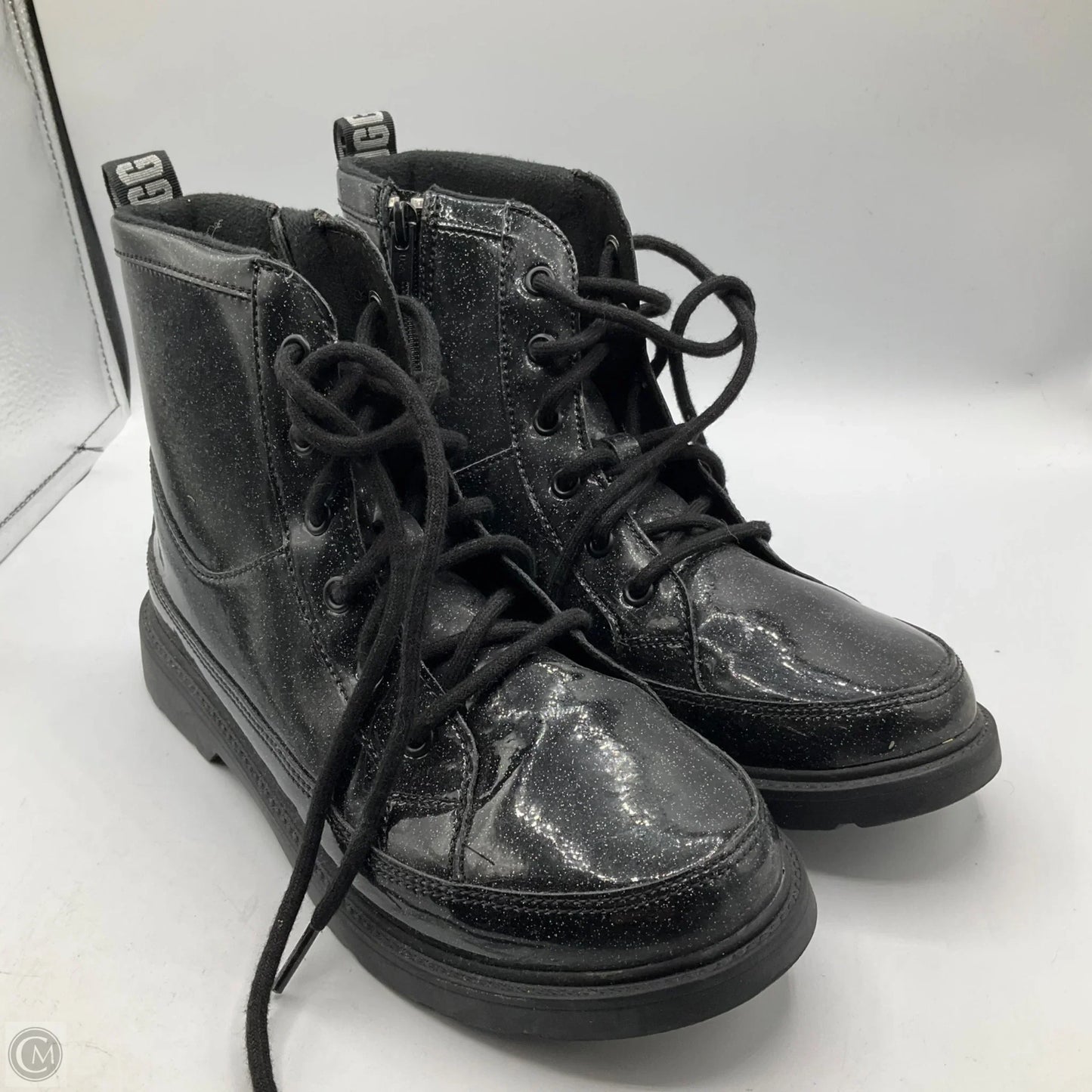 Boots Designer By Ugg In Black, Size: 6