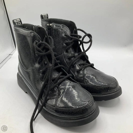 Boots Designer By Ugg In Black, Size: 6