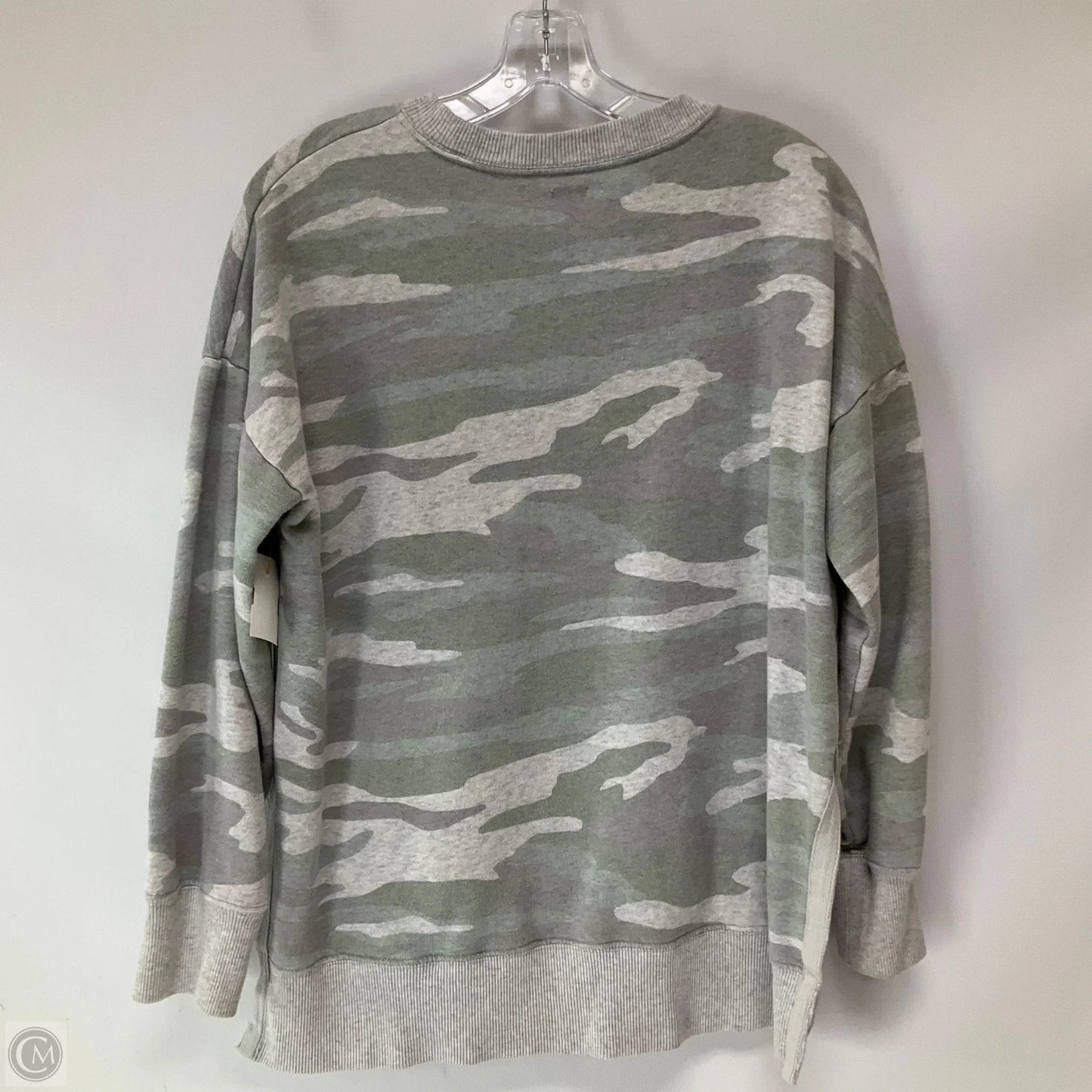 Top Long Sleeve By Aerie In Camouflage Print, Size: S