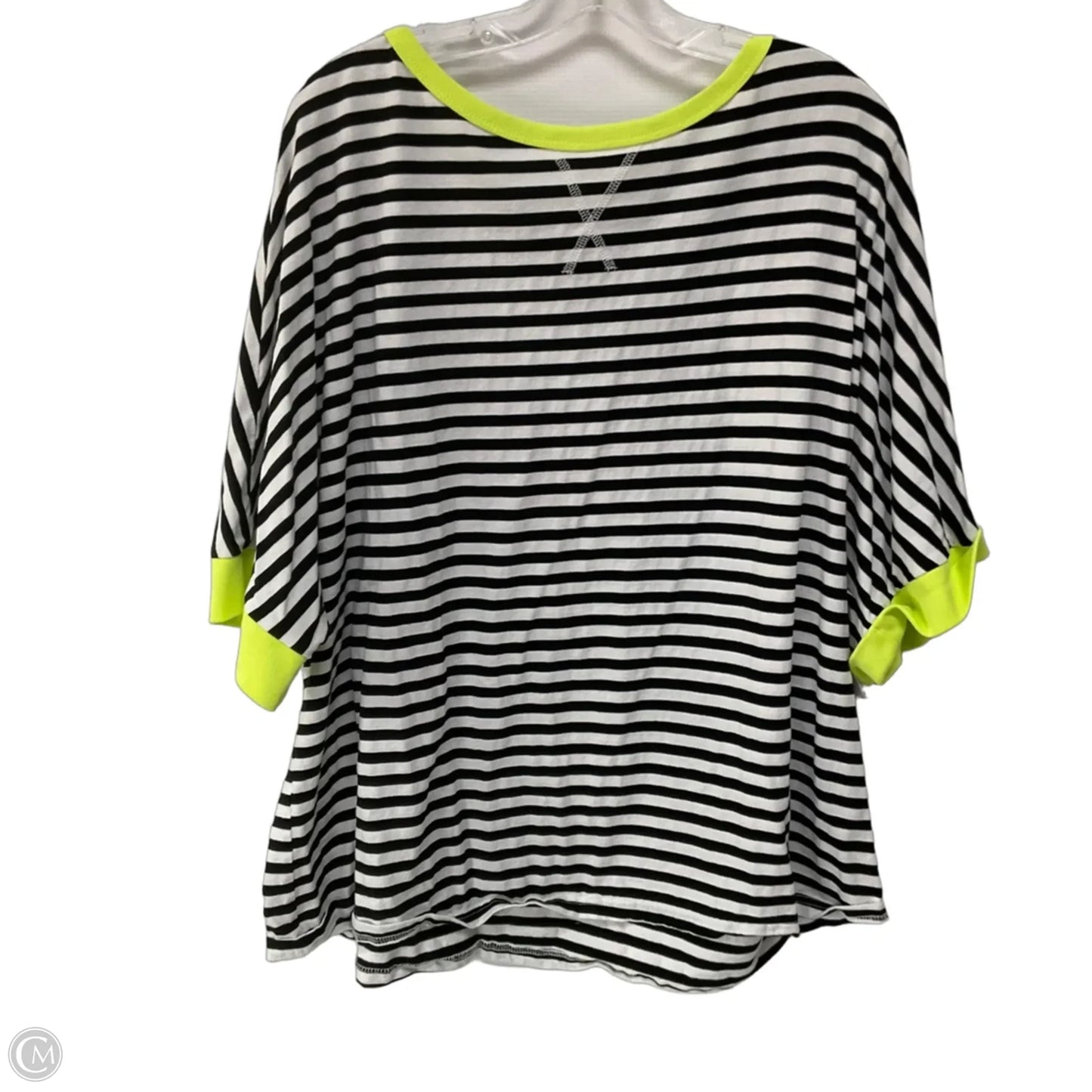 Top Short Sleeve By Clothes Mentor In Striped Pattern, Size: Xl