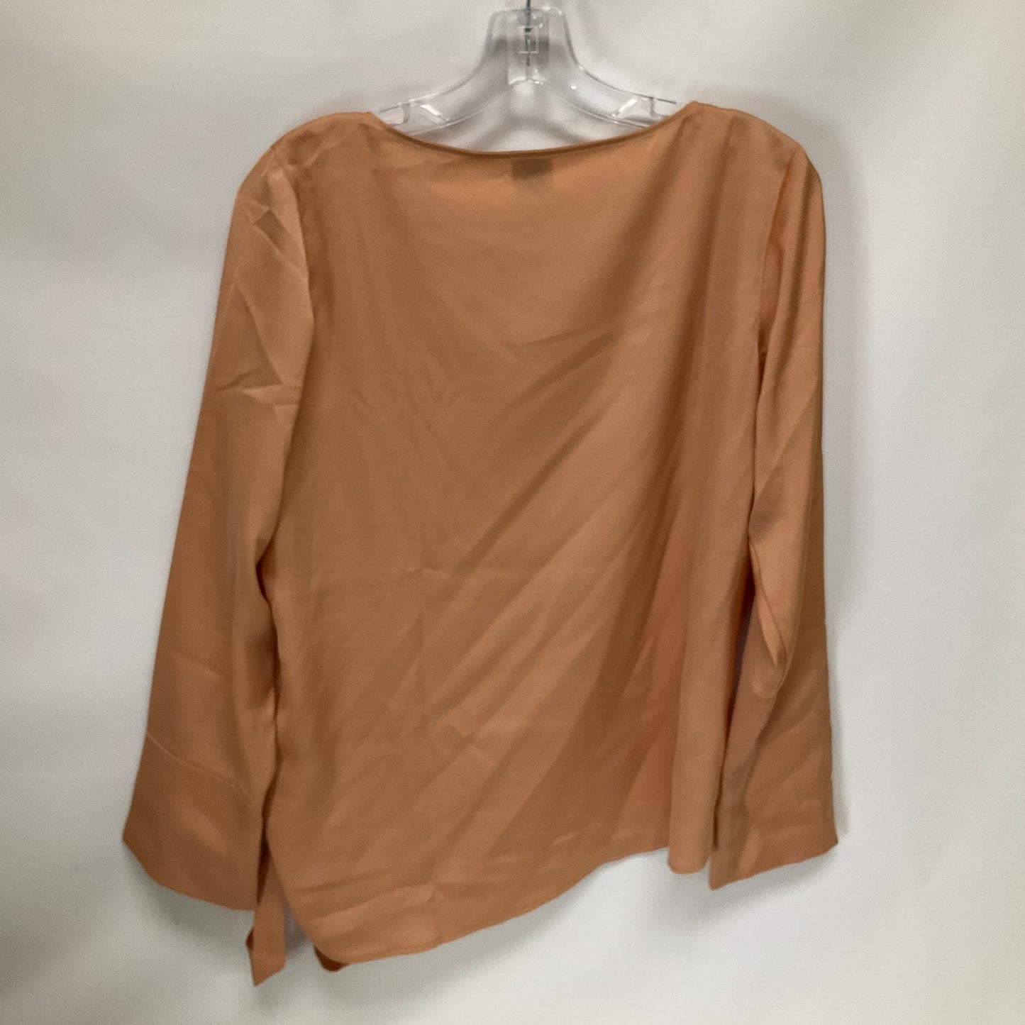 Top Long Sleeve By Cma  Size: L