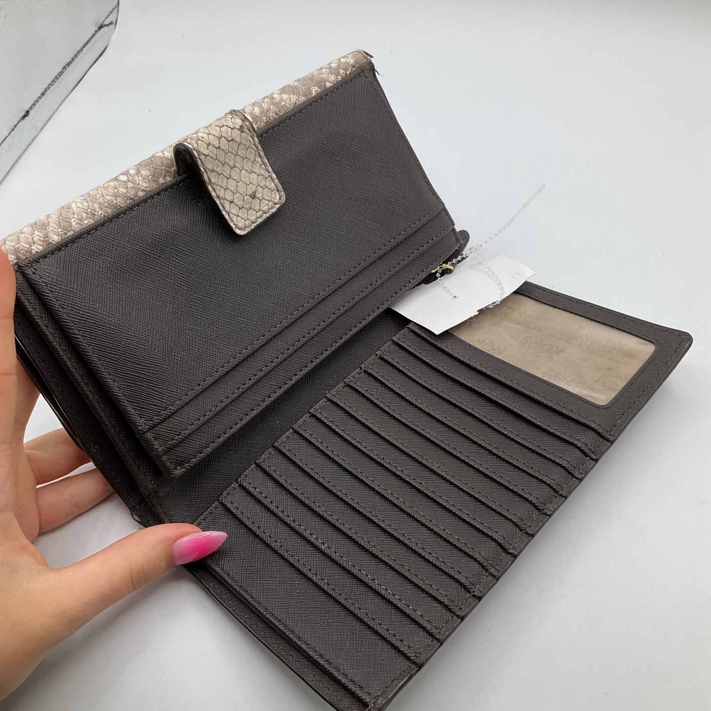 Wallet Designer By Michael Kors  Size: Medium