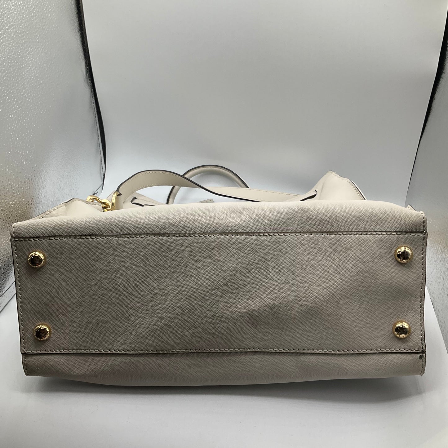 Handbag Designer Michael Kors, Size Medium