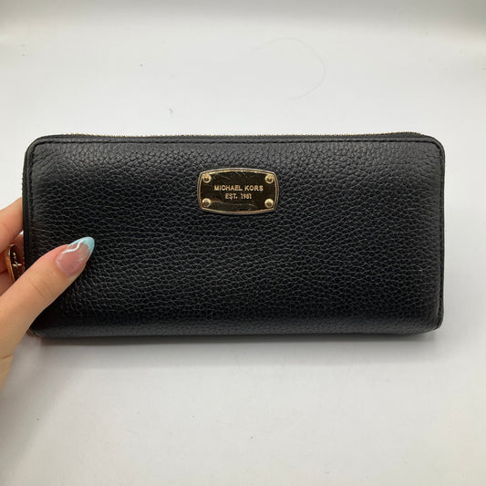 Wallet Designer Michael Kors, Size Medium