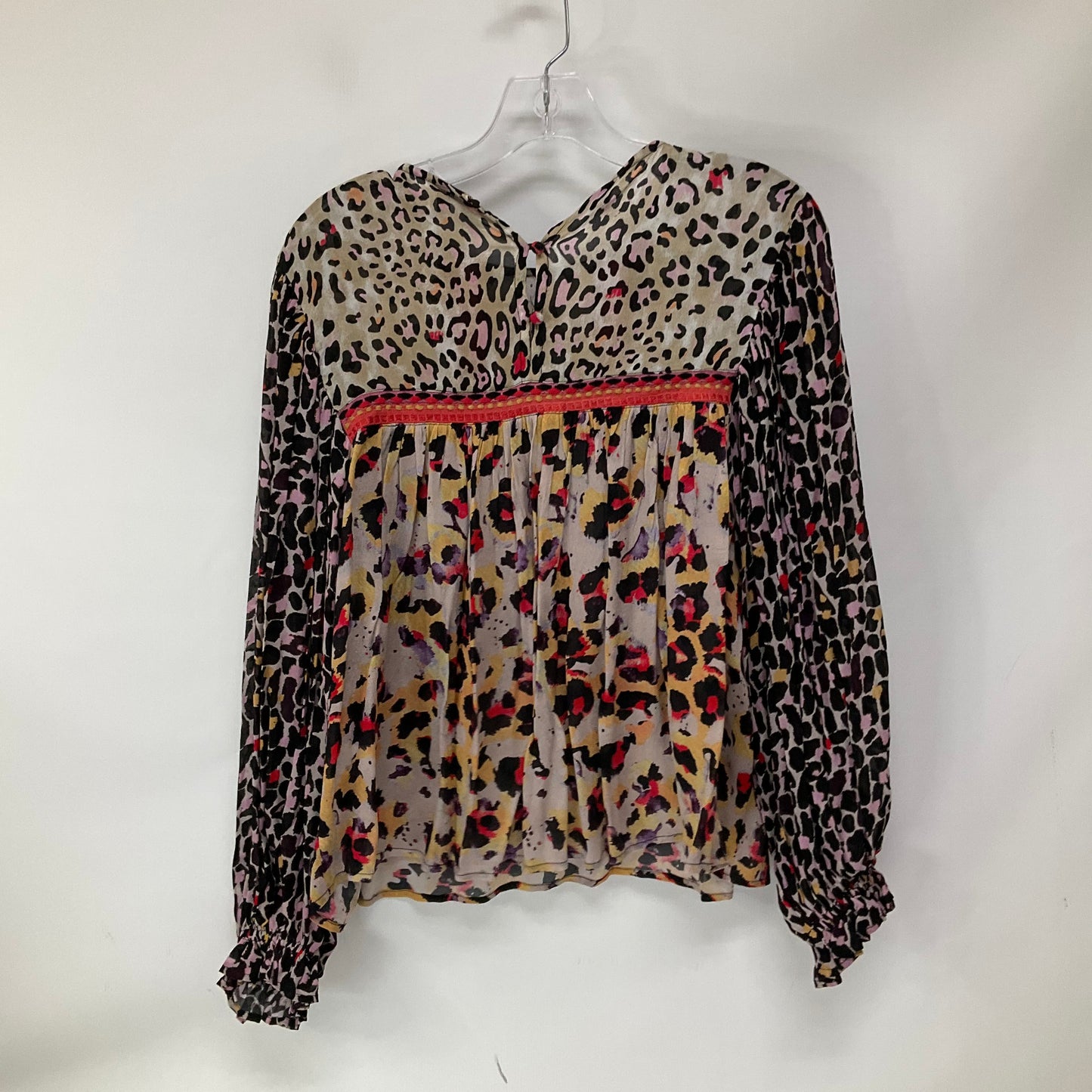 Top Long Sleeve By Anthropologie In Multi-colored, Size: Xs