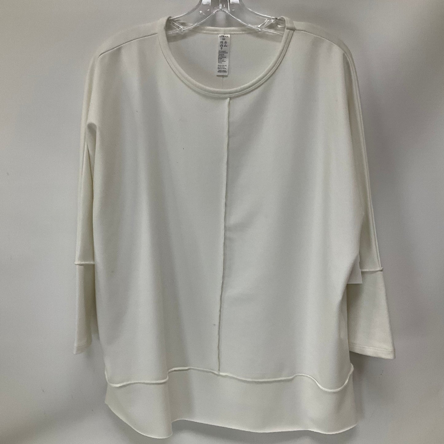 Top 3/4 Sleeve By Spanx In Ivory, Size: S