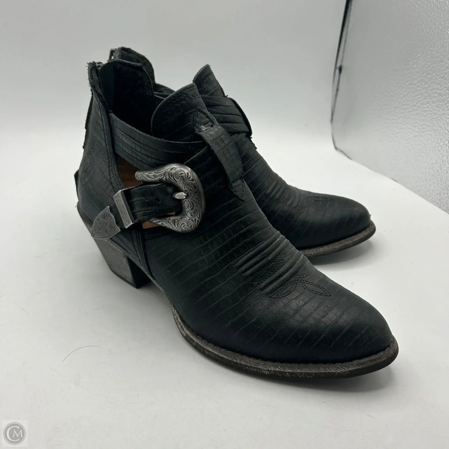 Boots Ankle Heels By Ariat In Black, Size: 6