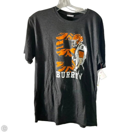 Athletic Top Short Sleeve By Cmc In Grey, Size: L