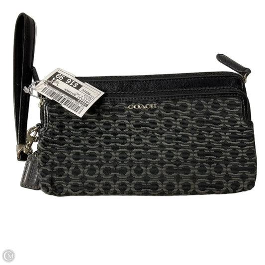 Wristlet Designer By Coach, Size: Medium