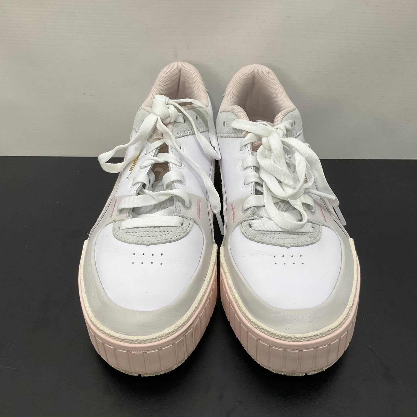White Shoes Sneakers Puma, Size 8.5