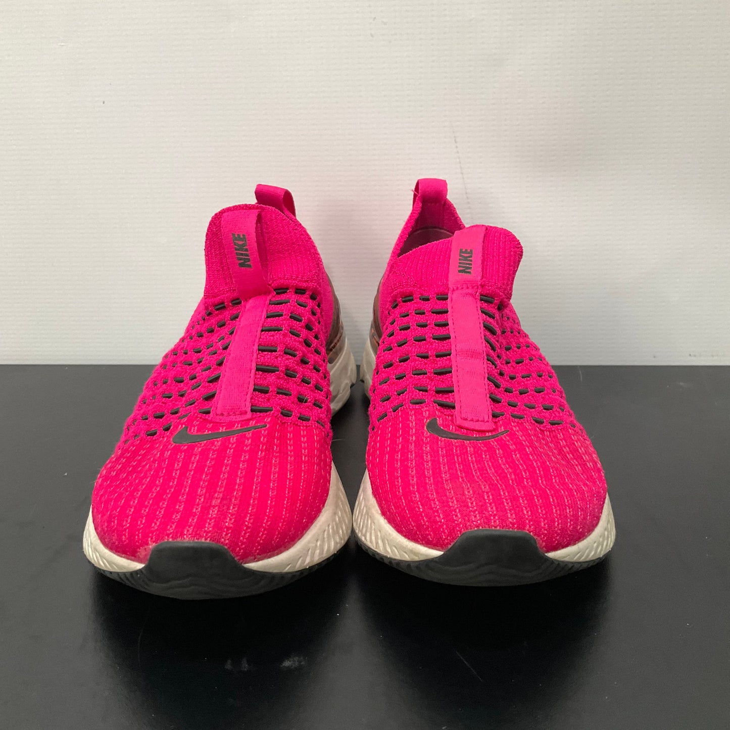 Shoes Athletic By Nike In Pink, Size: 6.5