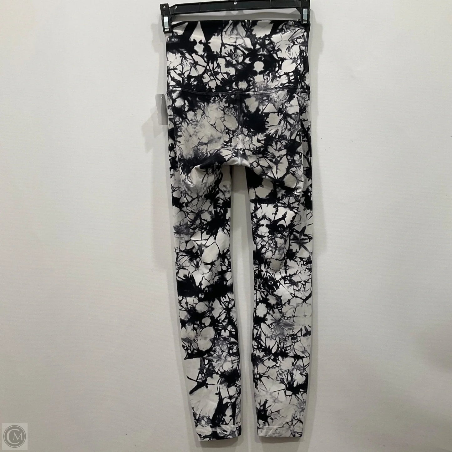 Athletic Leggings By Lululemon In Black & White, Size: 2