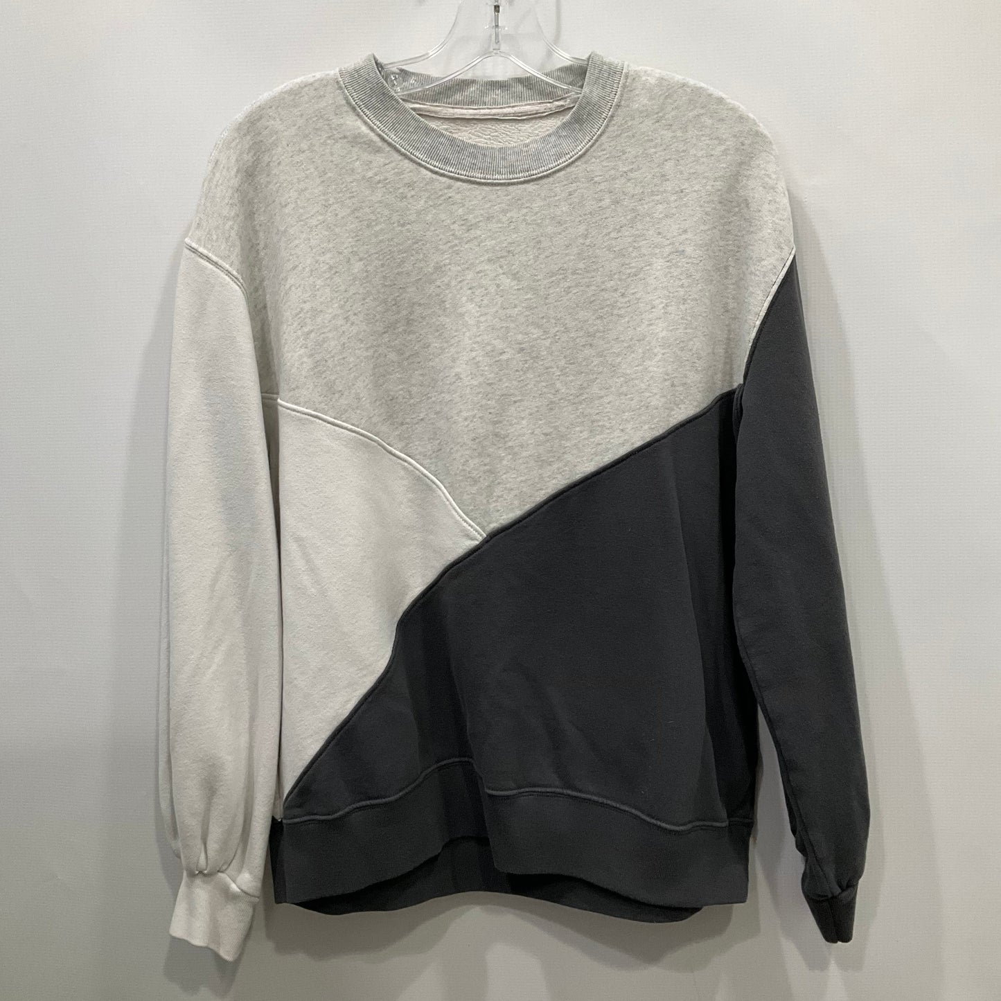 Sweatshirt Crewneck By Abercrombie And Fitch In Grey, Size: M