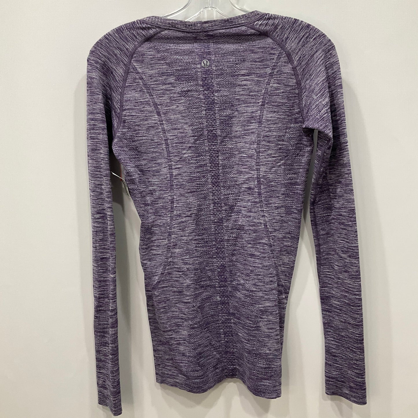 Top Long Sleeve By Lululemon In Purple, Size: 8