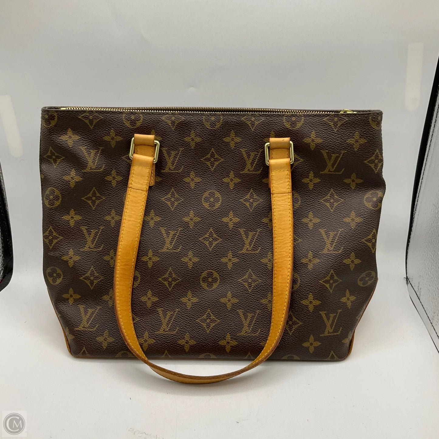Handbag Luxury Designer By Louis Vuitton, Size: Medium