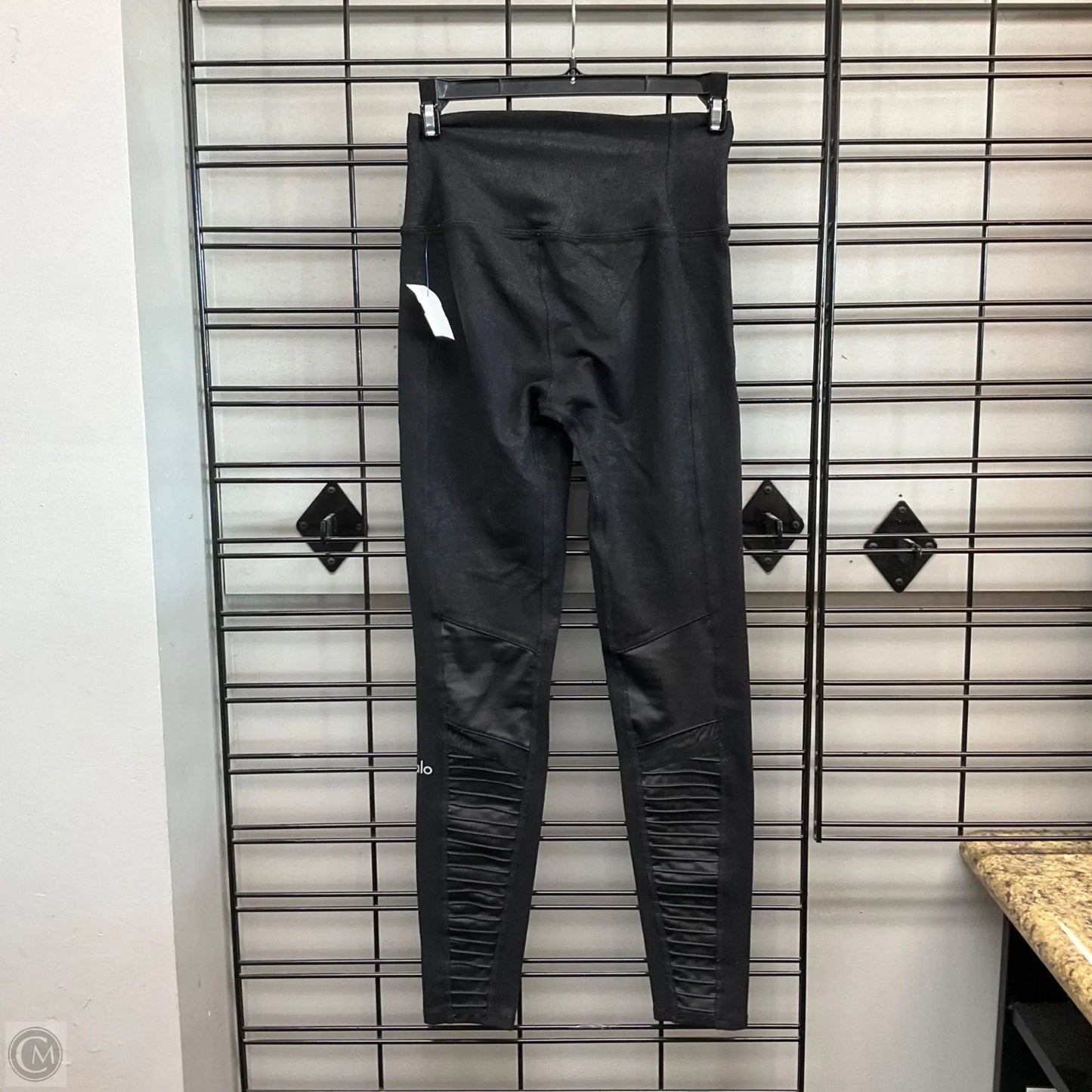 Athletic Leggings By Alo In Black, Size: S