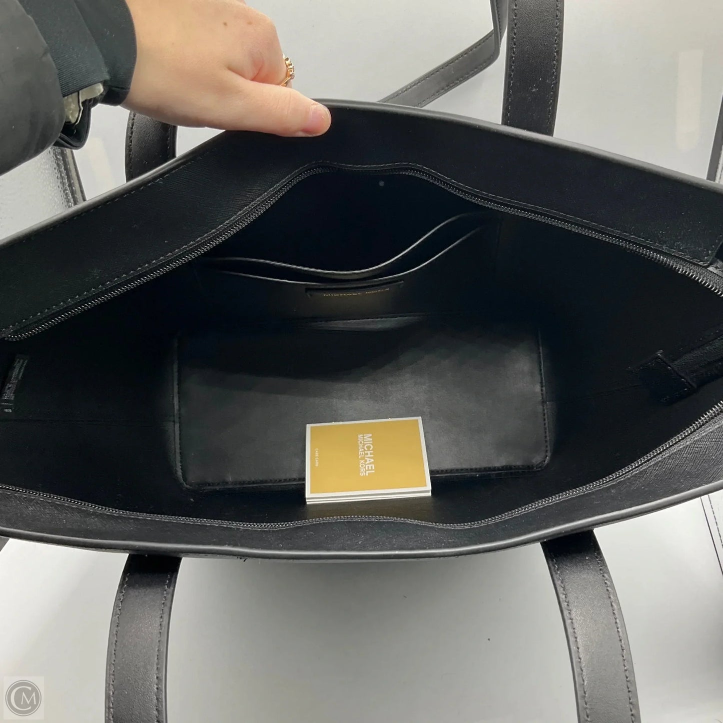 Handbag Designer By Michael Kors, Size: Large