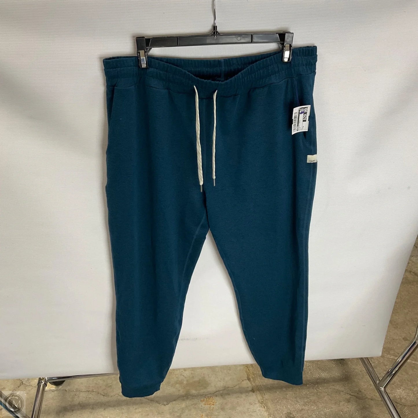 Athletic Pants By Vuori In Blue, Size: M
