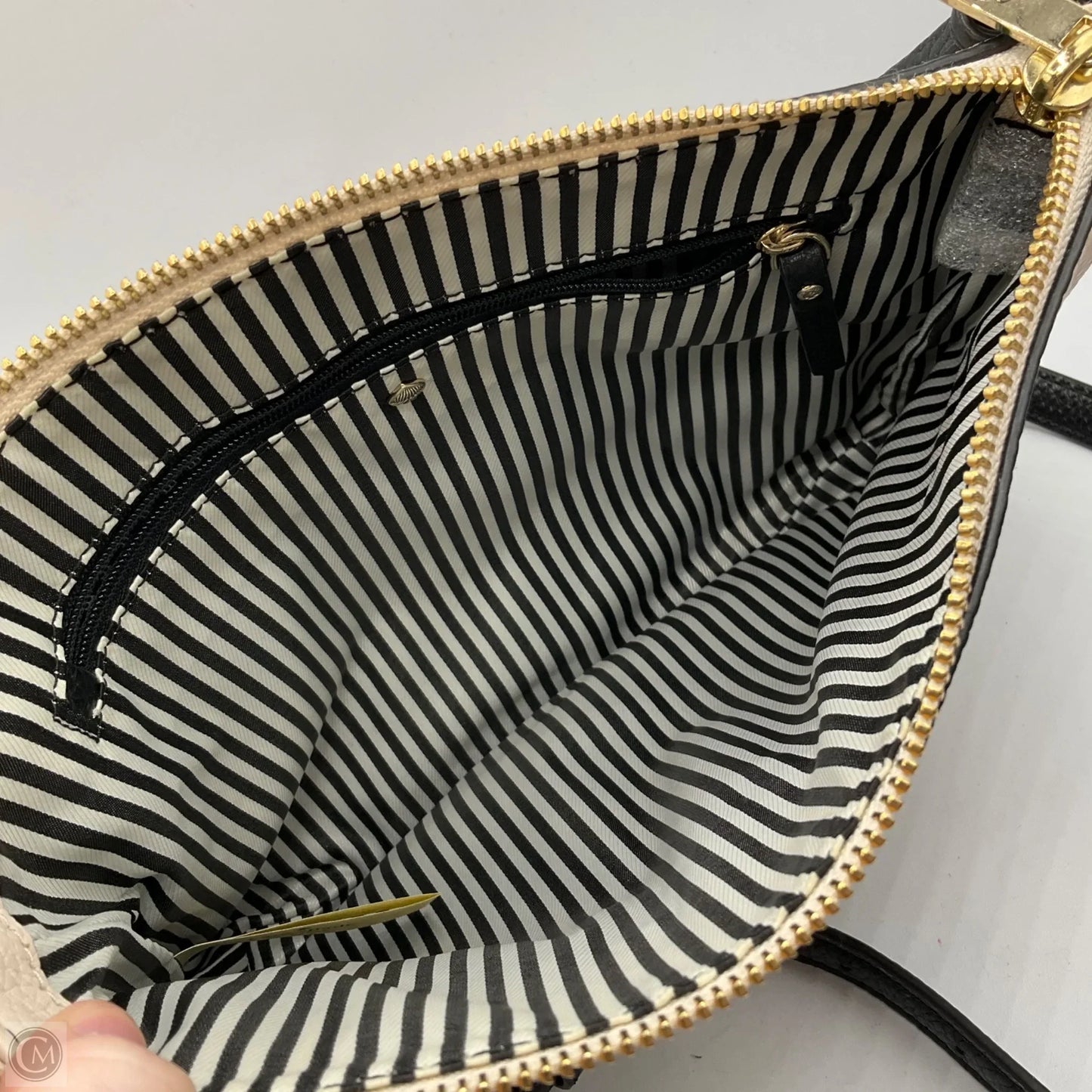 Crossbody Designer By Kate Spade, Size: Medium