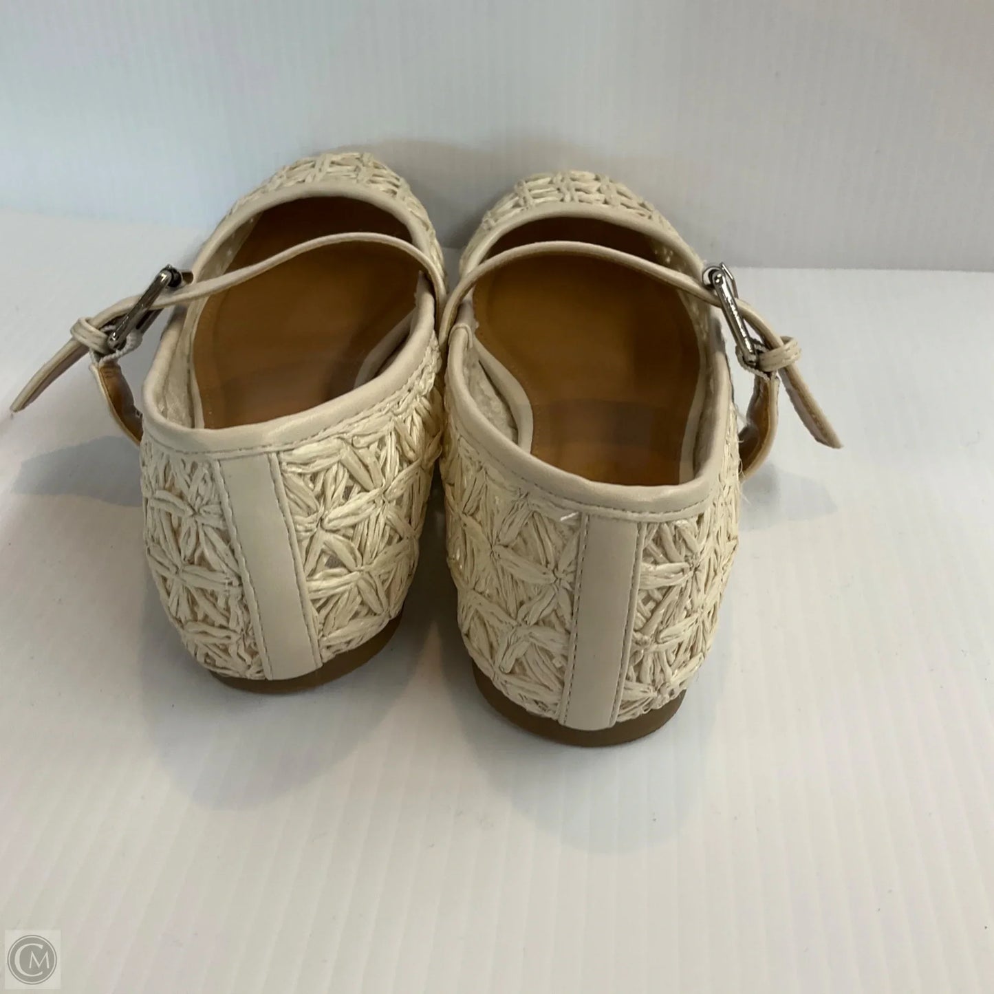 Shoes Flats By Dolce Vita In Cream, Size: 7.5
