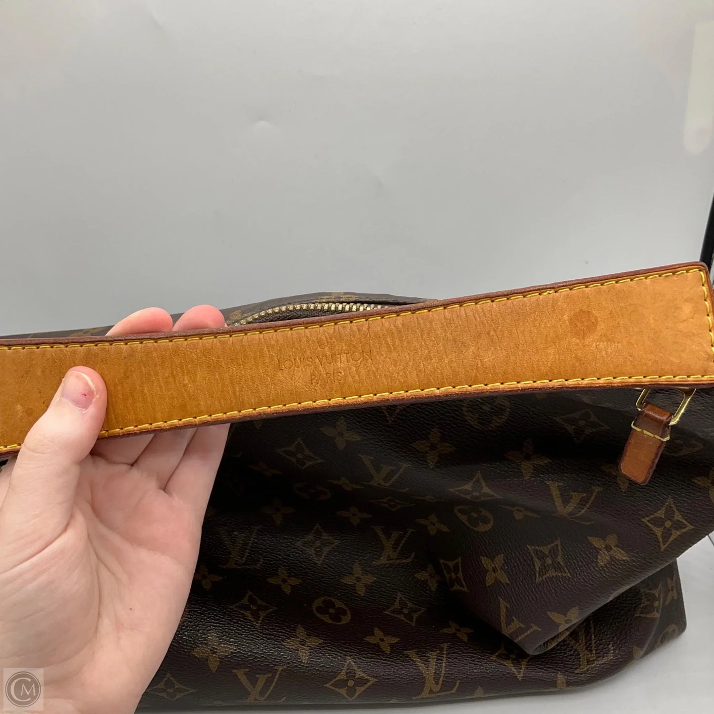 Handbag Luxury Designer By Louis Vuitton, Size: Large