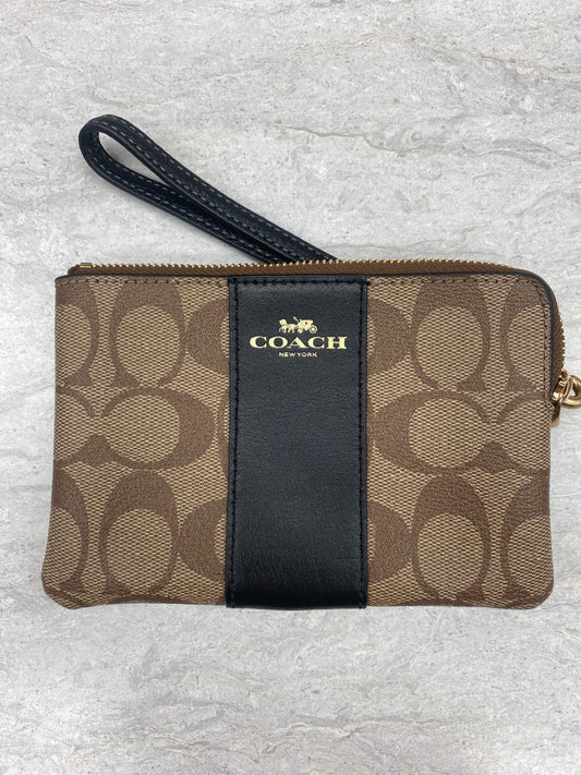 Wristlet Designer By Coach, Size: Small