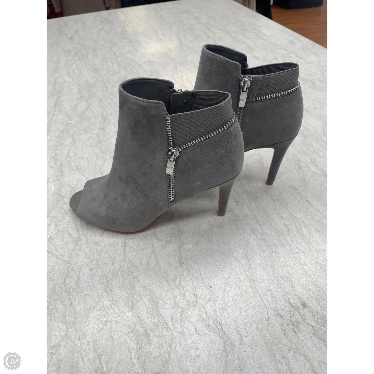 Shoes Heels Stiletto By Marc Fisher In Grey, Size: 7.5
