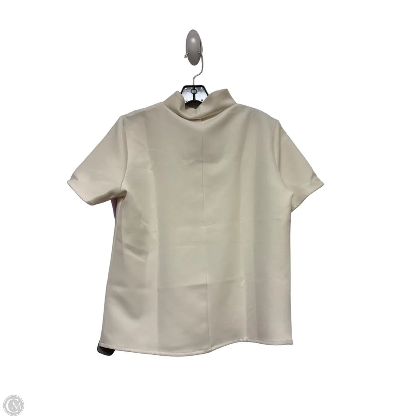 Top Short Sleeve By Clothes Mentor In Cream, Size: L