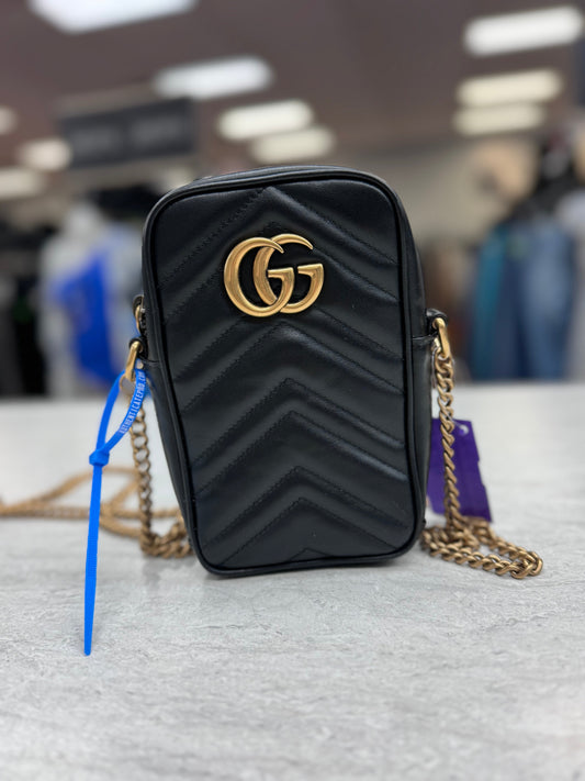 Crossbody Luxury Designer By Gucci  Size: Small