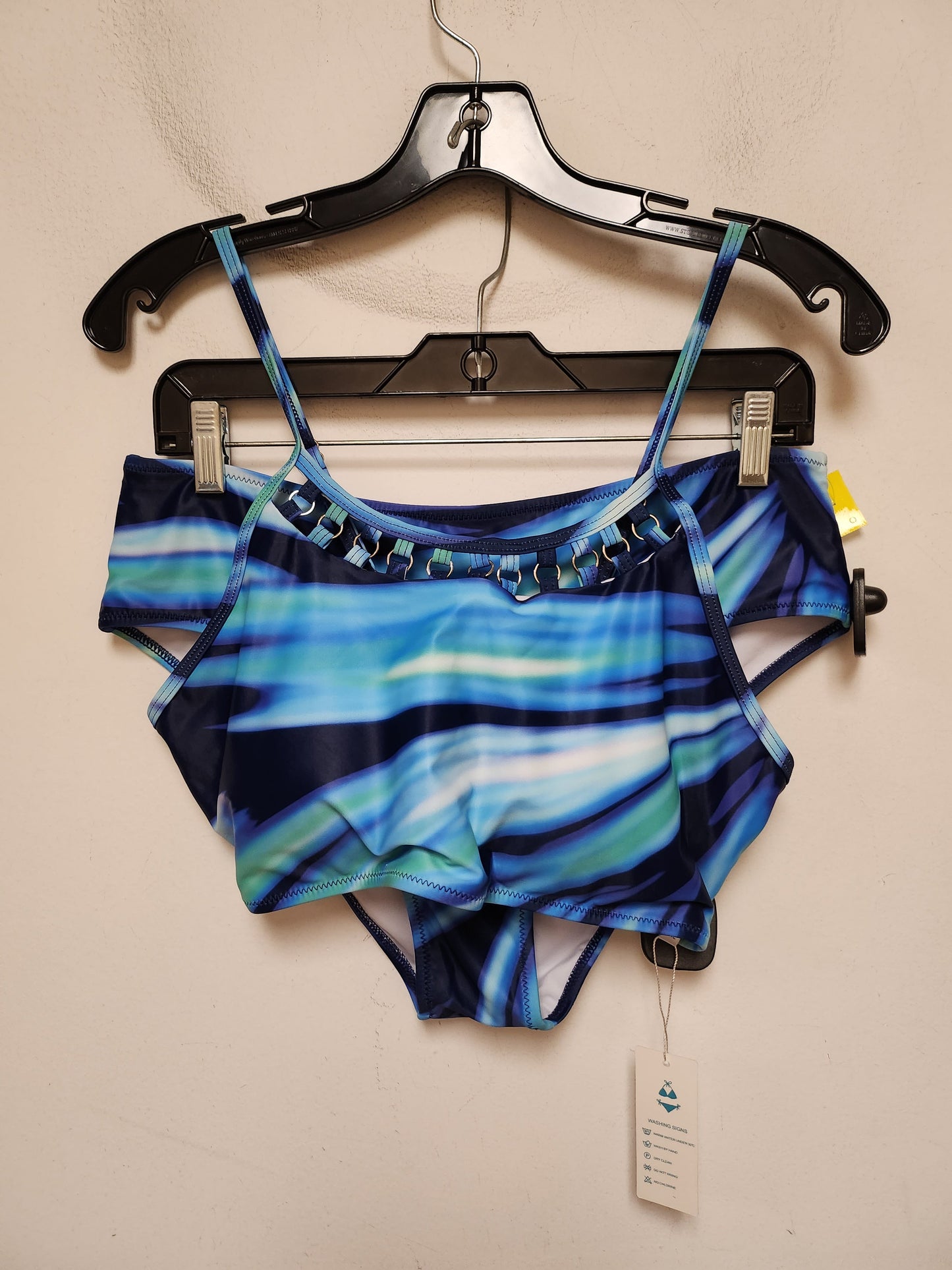 Swimsuit 2pc By Clothes Mentor In Blue, Size: Xl