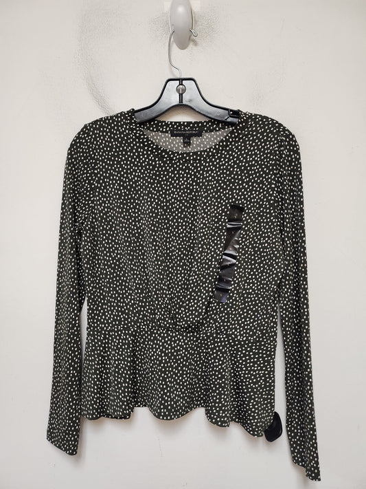 Top Long Sleeve By Banana Republic In Polkadot Pattern, Size: S