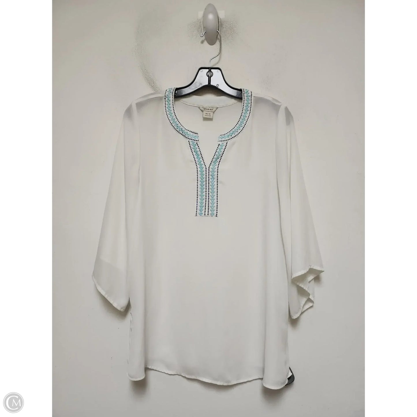 Top Short Sleeve By Ariat In White, Size: Xs