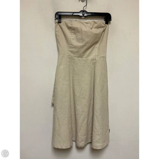 Dress Casual Short By Monteau In Tan, Size: L