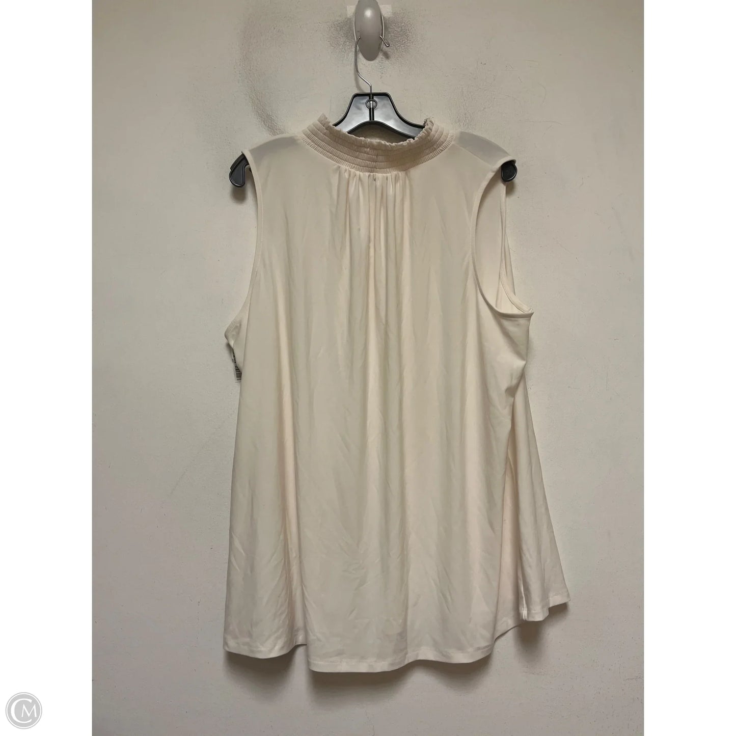 Top Sleeveless By Cato In Cream, Size: 3x
