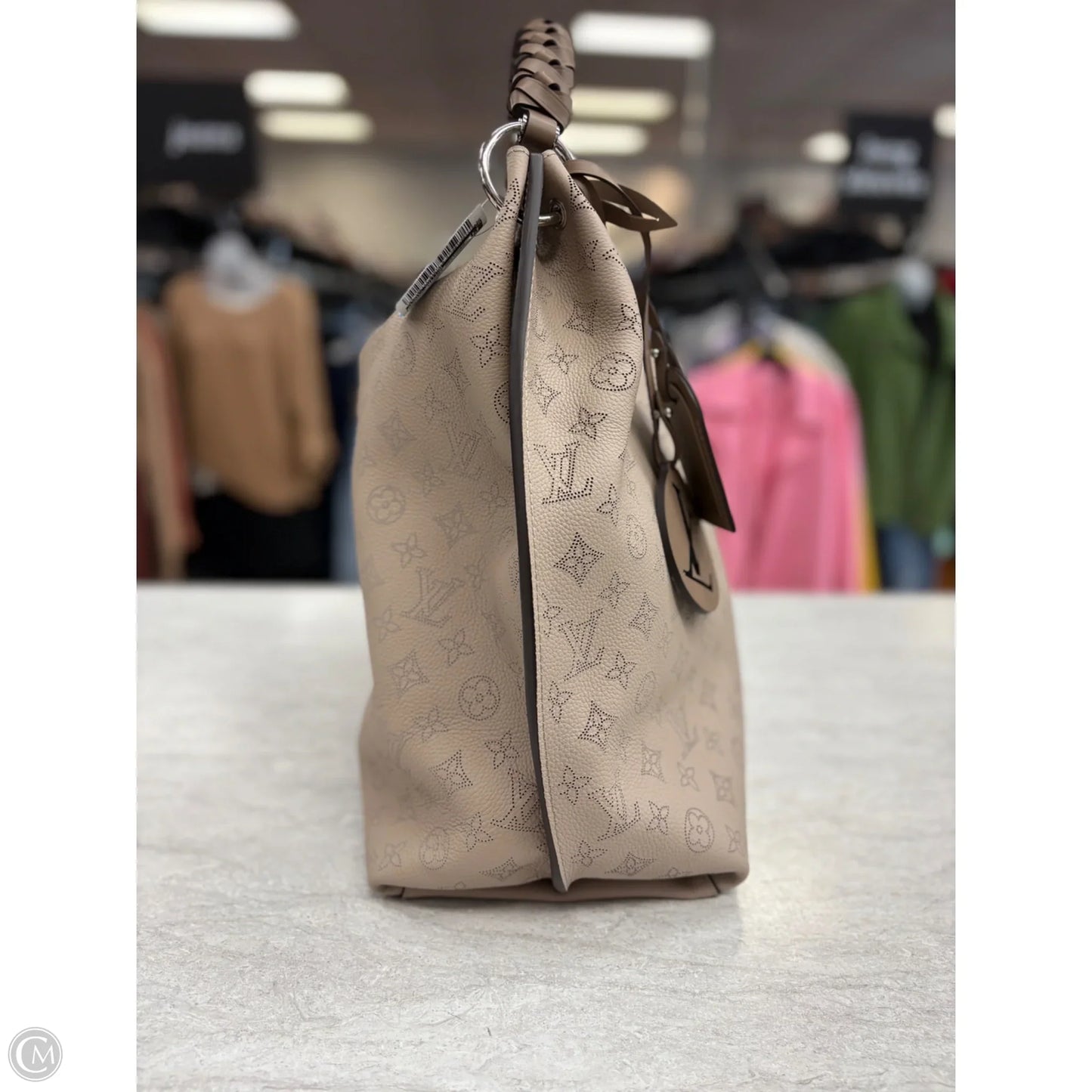 Handbag Luxury Designer By Louis Vuitton, Size: Large