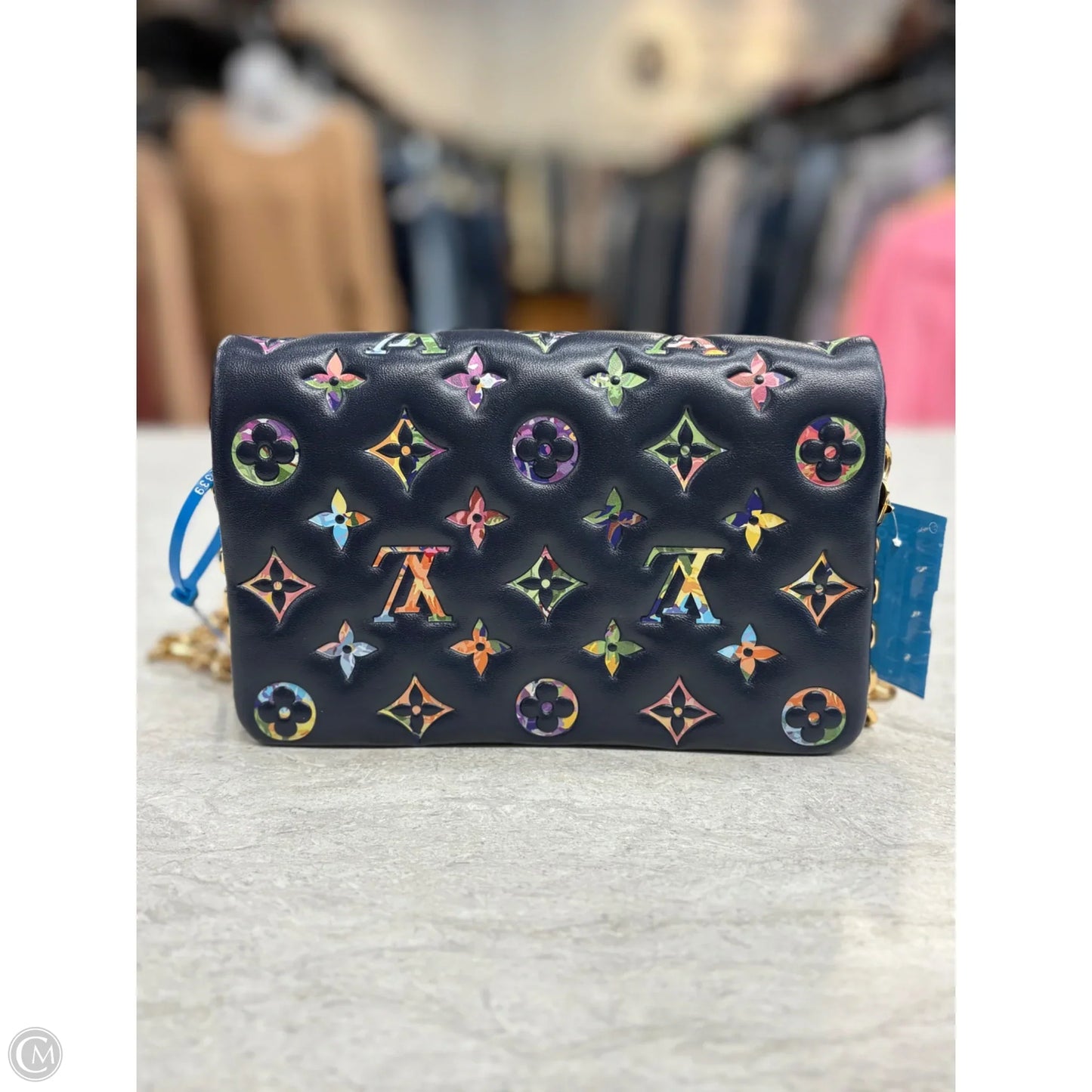 Crossbody Luxury Designer By Louis Vuitton, Size: Small