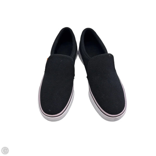 Shoes Sneakers By Nike In Black & White, Size: 5.5