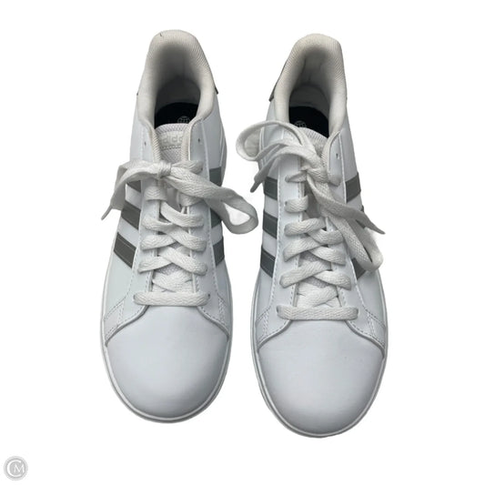 Shoes Sneakers By Adidas In White, Size: 7