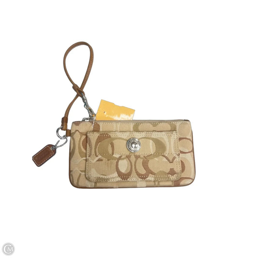 Wristlet Designer By Coach, Size: Medium