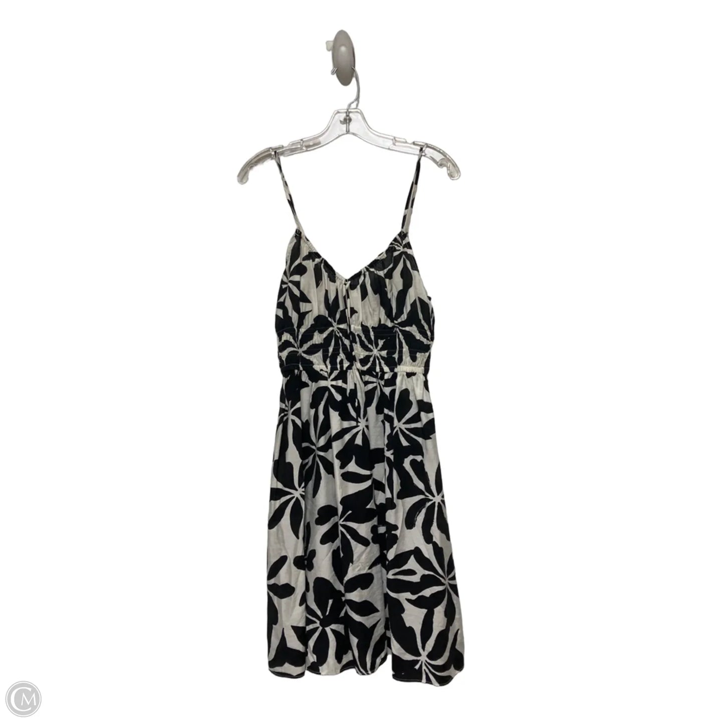 Dress Casual Short By H&m In Black & White, Size: S